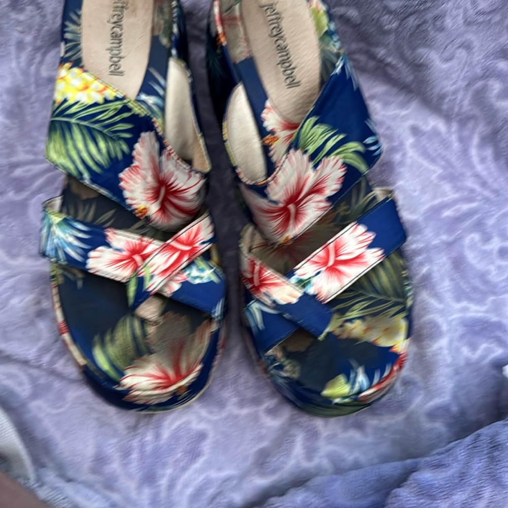 Tropical Hawaiian Print Floral Silk Wedge Sandals 3.5”